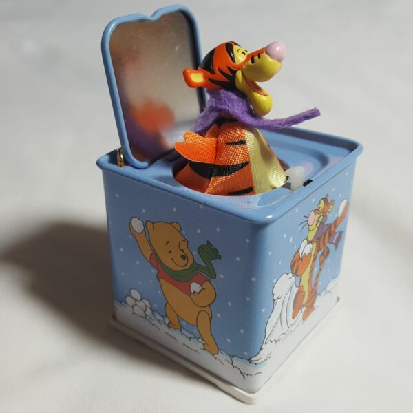 Hallmark Keepsake Windup Music & Motion Tigger Box - Image 4