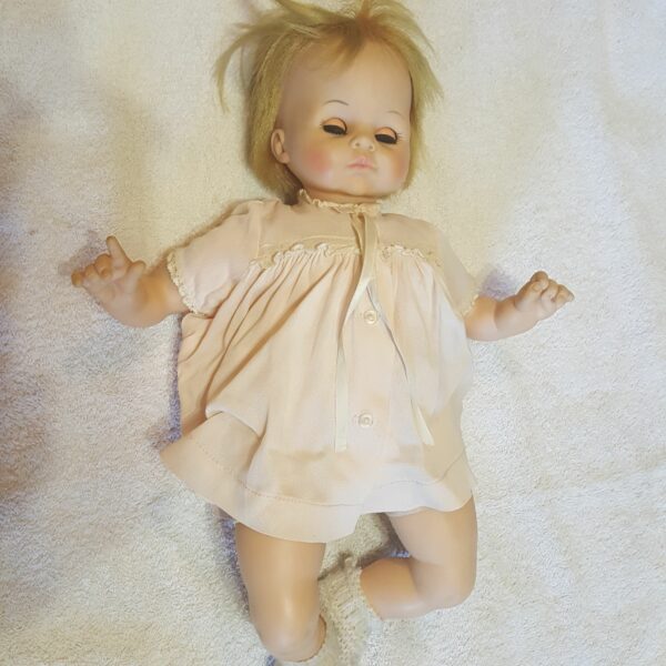 Vintage Madame Alexander Baby Doll 1970s With Sleep Eyes & Blonde Hair