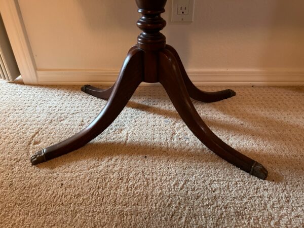 Vintage Weiman Mahogany 2 Tier Side Table Typical Queen Anne or Chippendale Style - Image 5