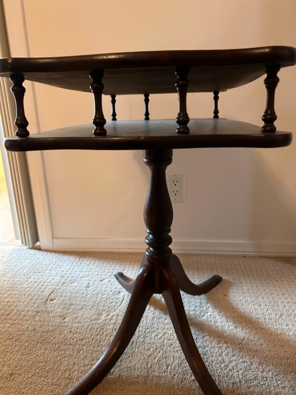 Vintage Weiman Mahogany 2 Tier Side Table Typical Queen Anne or Chippendale Style - Image 6