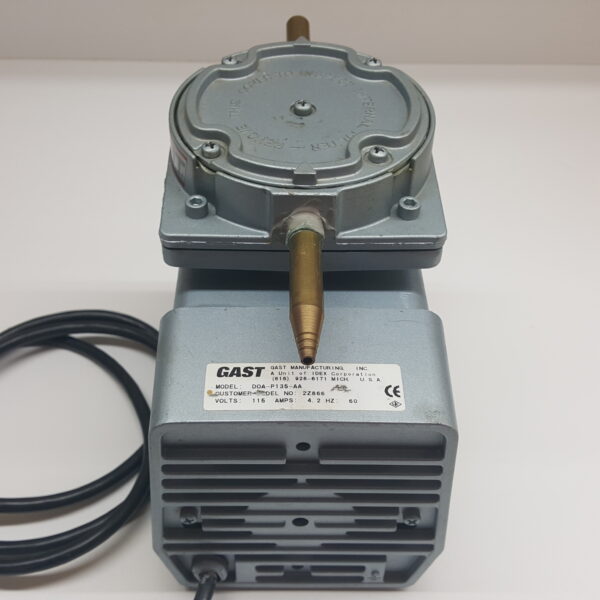 GAST 2Z866 Diaphragm Compressor/Vacuum Pump DOA-P135-AA Good Working Condition - Image 2