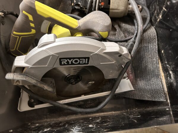 Ryobi 7 1/4" 15 Amp Circular Saw Little Used Tested