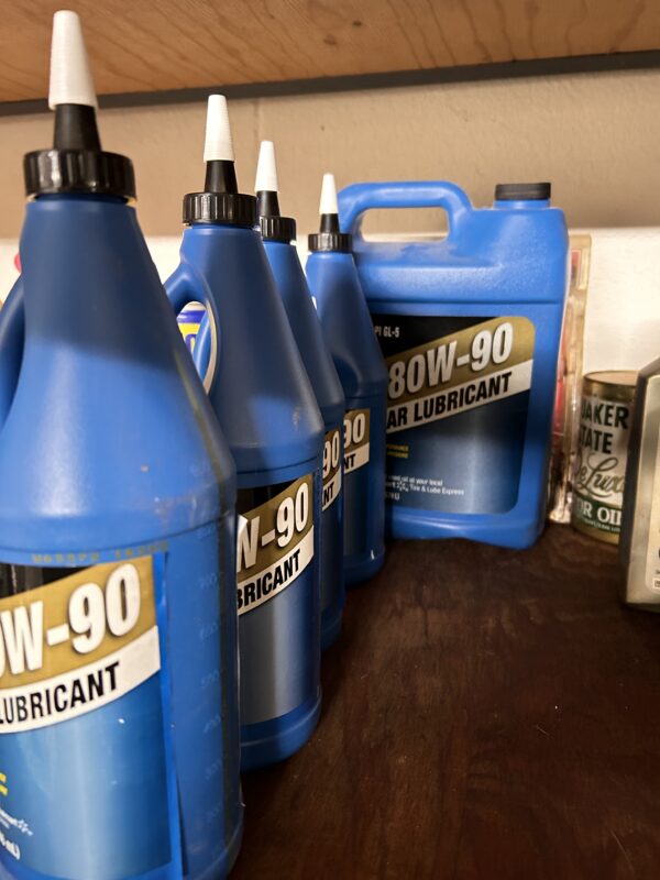 Super Tech 80W-90 Gear Lubricant 4 Quarts Plus Partial Gallon