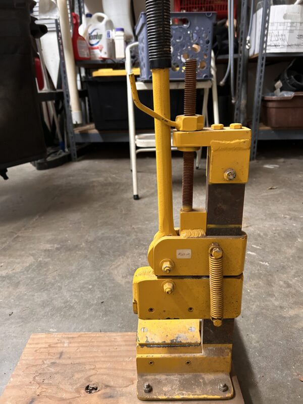 Elmers SB-4 Midget Helper Tile / Brick Cutter Good Working Condition - Image 4