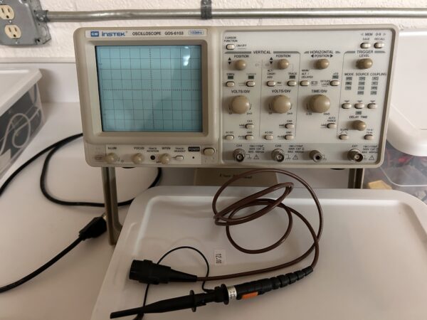 GW INSTEK GOS-6112 Two Channel 100MHz Analog Oscilloscope - Working Condition